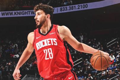 Alperen Şengün, Detroit Pistons karşısında 19 sayı attı