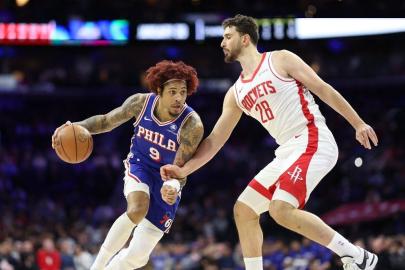 Alperen Şengün'den Philadelphia 76ers potasına 13 sayı