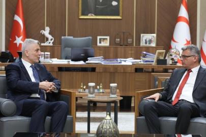 Ömer Bolat, KKTC’de Cumhurbaşkanı Tufan Erhürman ile görüştü