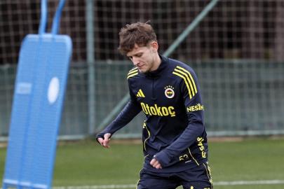 Sebastian Szymanski, Fenerbahçe'ye veda etti