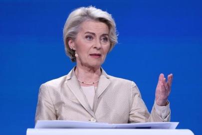 Ursula von der Leyen, ABD Kongre heyetiyle bir araya geldi