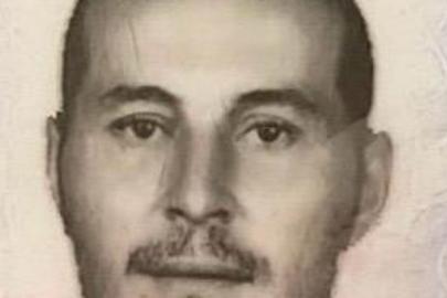 3 çocuk annesi, sokak ortasında bıçaklanarak öldürüldü (2)