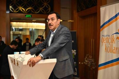 AK Parti Malatya Milletvekili Bülent Tüfenkci: "Muhalefet yapılmayan hizmetlerle övünmeye çalışıyor"