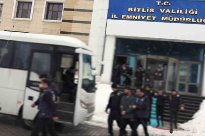 Bitlis merkezli yasa dışı bahis operasyonunda 24 kişi tutuklandı