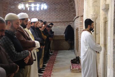 Cizre'de hatimle teravih namazı geleneği devam ediyor
