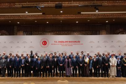 Dışişleri Bakanı Fidan İİT ülkelerinin büyükelçileriyle iftarda bir araya geldi