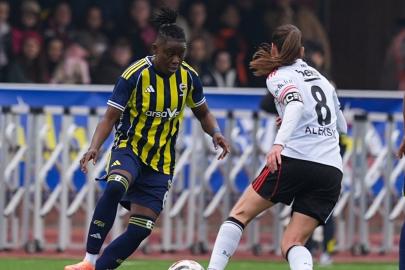 Fenerbahçe, kadınlar derbisinde Beşiktaş'ı farklı yendi