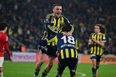 Fenerbahçe'nin namağlup ünvanı 21. haftada da devam etti