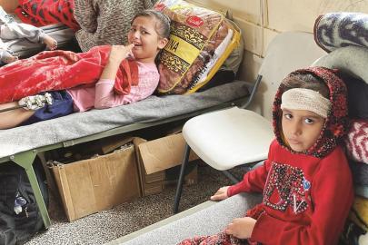 Gazze'de on binlerce hasta ve yaralı acil tahliye bekliyor