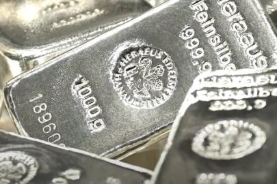 Gümüşün onsu ocak ayından bu yana yüzde 35 geriledi