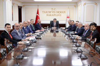 Hayvancılıkta yeni yol haritası: Sektör temsilcileri bakanlıkta buluştu