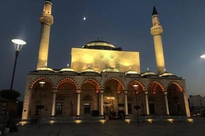 Konya'da 40 camide hatimle teravih namazı kılınacak