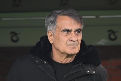 Şenol Güneş'ten kariyeriyle ilgili sözler: Devam eder miyim bilmiyorum!