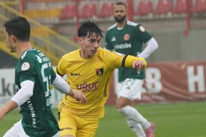 Ümraniyespor - İstanbulspor maçında gol sesi yok