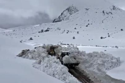 Yayladere’de iki metreyi bulan karla mücadele