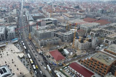 Akpınar Çarşı'sında hayat yeniden başlıyor: Esnaf taşınıyor, eksiklerin giderilmesini bekliyor