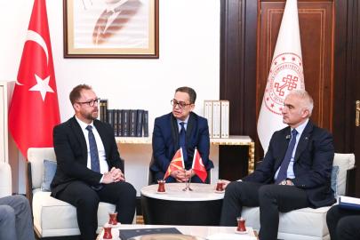 Bakan Ersoy Kuzey Makedonyalı mevkidaşı Ljutkov ile görüştü