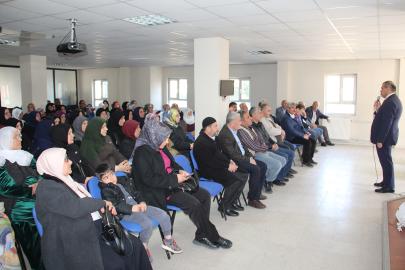 Batman'da Şevval umresi öncesi umre semineri düzenlendi