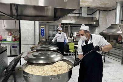 Bingöl’de her gün 2 bin 500 kişilik iftar yemeği