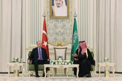 Cumhurbaşkanı Erdoğan Suudi Arabistan Veliaht Prensi Selman ile görüştü
