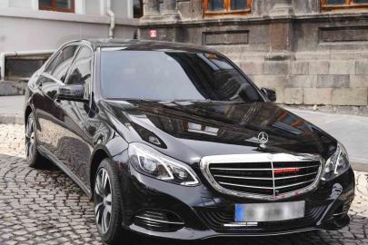 Kars Belediyesine Azerbaycan’dan anlamlı destek: Makam aracı hediye edildi