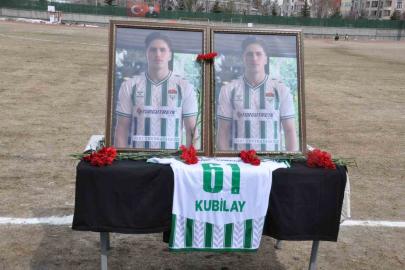 Kars’ta hayatını kaybeden Kundakçı’ya duygusal veda: Kundakçı, Kars’ta unutulmadı