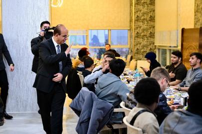 Malatya'da 36 farklı ülkeden gelen öğrenciler iftarda bir araya geldi