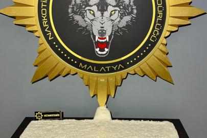 Malatya’da yolcu otobüsünde 11 kilo 400 gram metamfetamin ele geçirildi