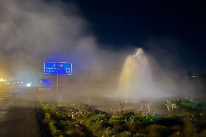 Mardin’de Beyazsu ana isale hattı patladı: İpekyolu göle döndü