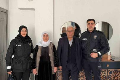 Özalp ilçesinde şehit ailelerine bayram ziyareti