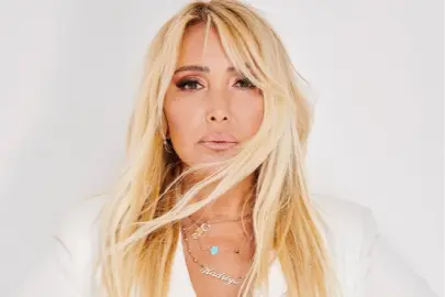 Yonca Evcimik “90’lar Ekspresi” için kampa girdi