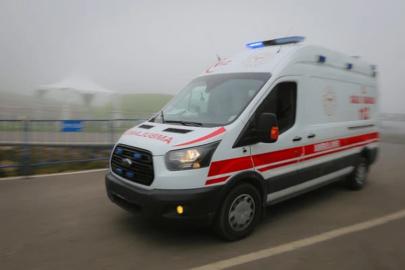 Aksaray'da otomobil ile otobüs çarpıştı: 4 yaralı