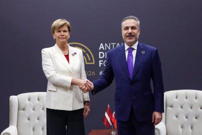 Bakan Fidan, ADF kapsamında Letonyalı mevkidaşı Braze ile görüştü