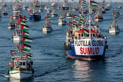 Barselona’dan 70 tekneyle insani sefer