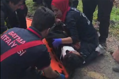 Batman'da araç altında kalan motosiklet sürücüsü kurtarıldı