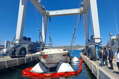 Bodrum'da marinadaki yangında batan 7 motoryatın enkazı kaldırılıyor