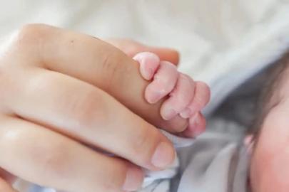 Doğum izni 24 haftaya çıkarılıyor