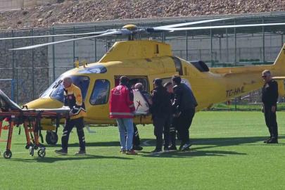 Erzurum’da kalp krizi şüphesi: Hasta helikopterle sevk edildi