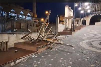 Hakkari’de kamelyalar tahrip edildi