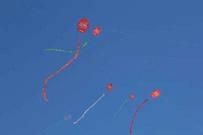 İstanbul Çekmeköy’de gökyüzünde renk cümbüşü