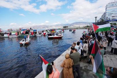 "Küresel Direniş Filosu" Sicilya'ya ulaştı