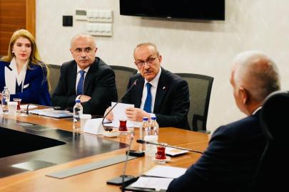 Malatya için görüşmeler, ülke gündemine yakın takip