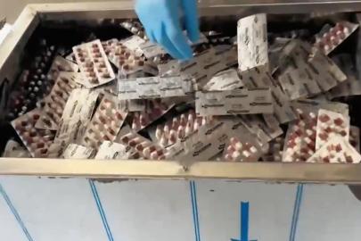 Metal saclara gizlenmiş binlerce uyuşturucu hap ele geçirildi: 2 tutuklama