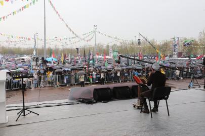 Mevlid-i Nebi mitingi Diyarbakır'da yoğun bir katılımla başladı