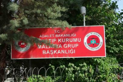 Otomobil ile motosiklet çarpıştı: 1 ölü