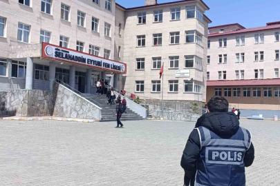 Patnos’ta okullarda güvenlik alarmı