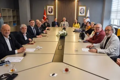 Rektör Karahasanoğlu: "Yapay zekayı fırsata çevirmeliyiz"