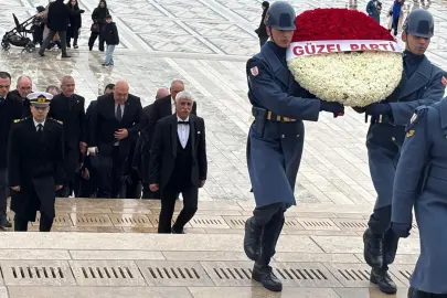 Romanlar ATA’nın huzurunda