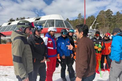Sarıkamış’ta Snowbord Antrenörlük Kursu başladı