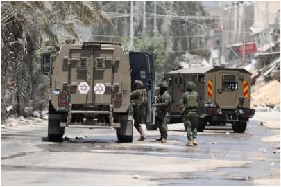 Siyonist işgalciler Batı Şeria’nın birçok bölgesine baskın düzenledi